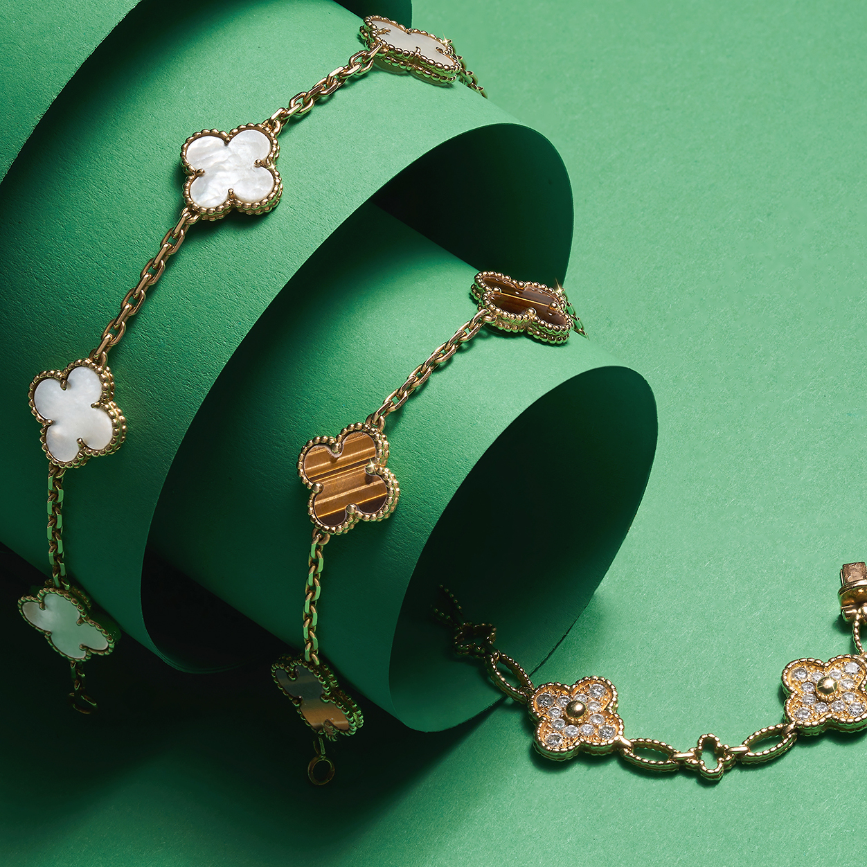 Under the loupe: Van Cleef & Arpels